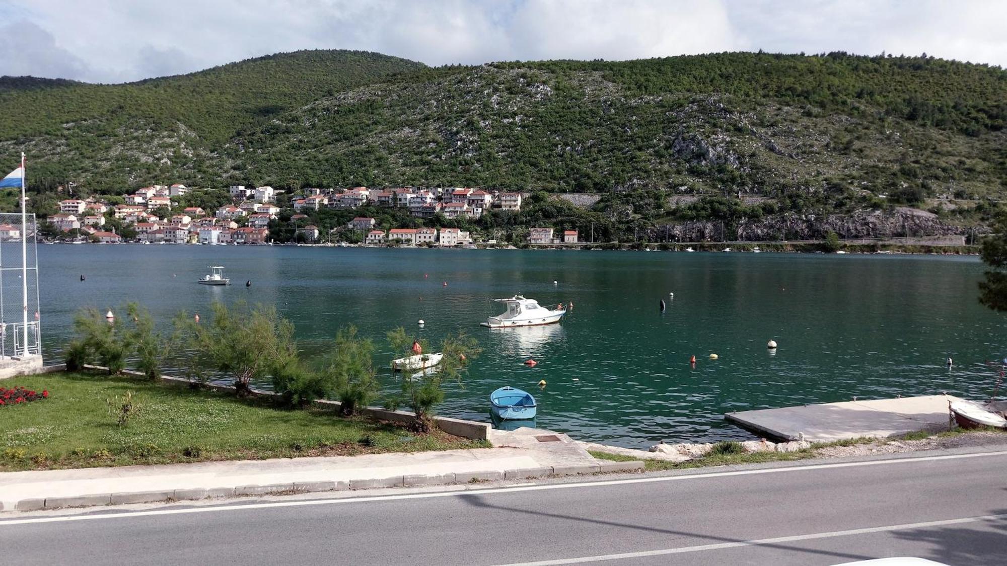 Kiara Room - Self Check In Mokošica Exterior foto